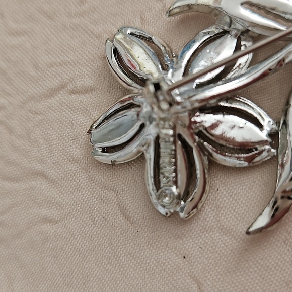 SARAH COV Silver Tone & Black Stone 3 Piece Set - Picture 6 of 7